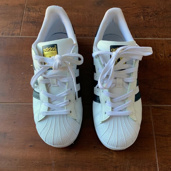 adidas Shoes - Adidas Superstars